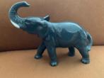 Porseleinen beeld olifant jaren 70, Antiek en Kunst, Antiek | Porselein, Ophalen of Verzenden