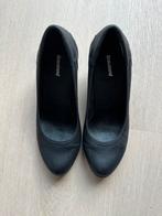 Zwarte leren pumps maat 38, Ophalen of Verzenden, Zo goed als nieuw, Zwart