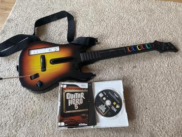  Guitar Hero 5 + COOLE gitaar - Van Nino die BIJNA een roc beschikbaar voor biedingen