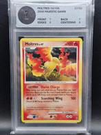 Moltres 2008 majestic dawn #10 woetoe grading 7 nm, Hobby en Vrije tijd, Verzamelkaartspellen | Pokémon, Verzenden, Zo goed als nieuw