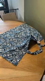 Voedingsdoek Udder covers - Discreet Voeden Onderweg, Overige merken, Overige typen, Ophalen of Verzenden, Zo goed als nieuw