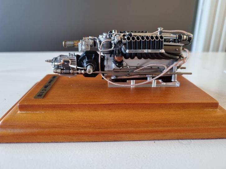 CMC M-348 Auto Union Type C 1936-1937 Motor, schaal 1:18, Hobby en Vrije tijd, Modelauto's | 1:18, Zo goed als nieuw, Overige typen