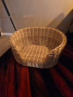 Rieten hondenmand, Ophalen, Zo goed als nieuw, Riet