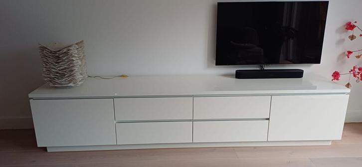 Interlubke Cube Lage Kast - Kristalwit Hoogglans, Huis en Inrichting, Kasten | Televisiemeubels, Zo goed als nieuw, Minder dan 100 cm