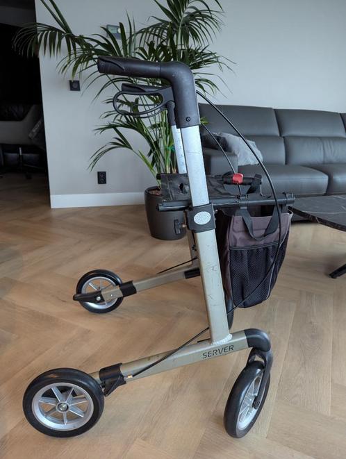 TK: Server rollator Rehasense lichtgewicht, Diversen, Rollators, Zo goed als nieuw, Lichtgewicht, Ophalen