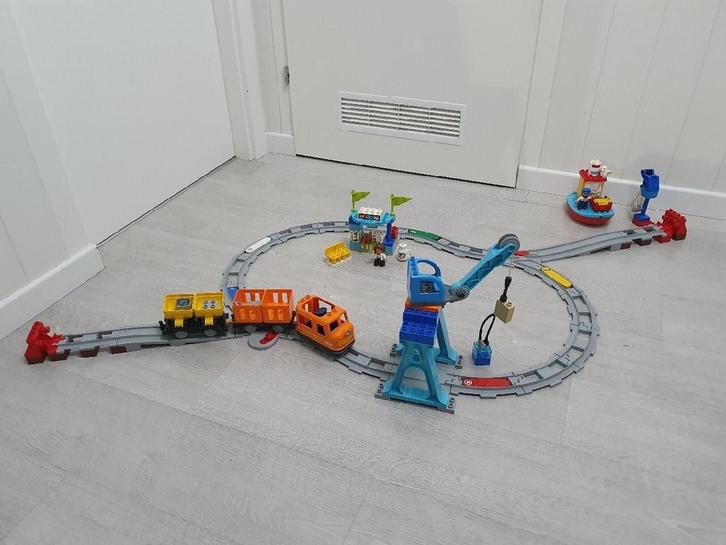Duplo 10875 - Elektrische Goederentrein - Compleet!, Kinderen en Baby's, Speelgoed | Duplo en Lego, Gebruikt, Duplo, Complete set