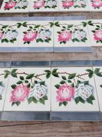 29 stuks art nouveau tegels met prachtige rozenrand, Ophalen