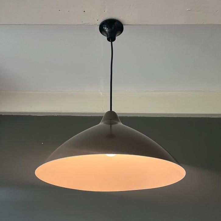 OPRUIMING  hanglamp Lisa Johansson-Pape voor Stockmann Orno, Huis en Inrichting, Lampen | Hanglampen, Gebruikt, Minder dan 50 cm