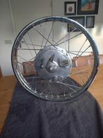 zundapp 517 voorwiel met grote puntnaaf 150 mm, Fietsen en Brommers, Ophalen, Zo goed als nieuw, Overige typen