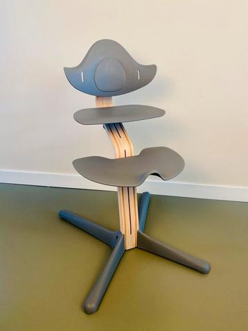 Stokke Nomi Kinderstoel - Zo Goed Als Nieuw! beschikbaar voor biedingen