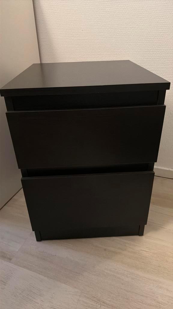 2x Ikea Malm nachtkastjes, Huis en Inrichting, Slaapkamer | Nachtkastjes, Gebruikt, Minder dan 45 cm, Ophalen of Verzenden