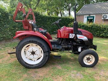 Knegt - DF 254 G2 - tractor - marge beschikbaar voor biedingen