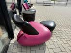 2 Leolux Pallone outdoor fauteuils Roze zwart design stoel, Leolux, 75 tot 100 cm, Ophalen of Verzenden, Zo goed als nieuw