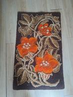 Vintage Wandkleed / Tapijt met Bloemen, 100 tot 150 cm, Zo goed als nieuw, Rechthoekig, 50 tot 100 cm