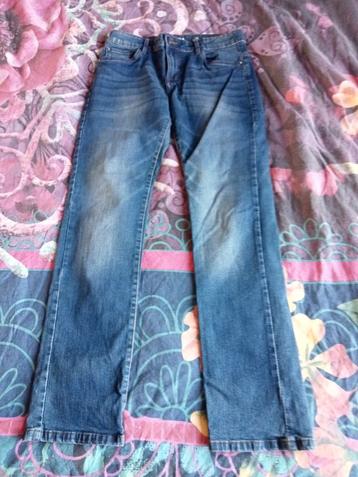 Nieuwe C&A Spijkerbroek Maat 170 Straight beschikbaar voor biedingen