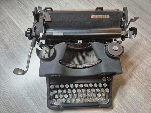 Olivetti M40 "Krieg" typemachine, Verzamelen, Militaria | Tweede Wereldoorlog, Landmacht, Overige typen, Duitsland, Ophalen of Verzenden