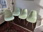 Vier eetkamerstoelen lichtgroen, Huis en Inrichting, Stoelen, Ophalen, Zo goed als nieuw, Vier