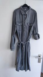 Grijze. Blouse/ jurk., Kleding | Dames, Blouses en Tunieken, Ophalen of Verzenden, Zo goed als nieuw, Grijs