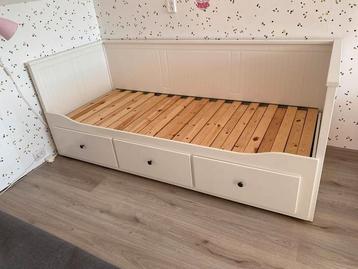 Ikea Hemnes bed 80x200 met 3 lades beschikbaar voor biedingen