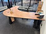 Kantoor bureau met ronding, Huis en Inrichting, Bureaus, Ophalen, Gebruikt, Bureau
