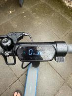 Electronische step nieuwe staat, Fietsen en Brommers, Steps, Ophalen, Zo goed als nieuw, Elektrische step (E-scooter)