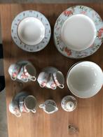 Rose Garden, eet en thee servies, Ophalen, Nieuw, Overige stijlen, Porselein