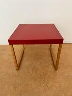 Vierkant tafeltje rood 42x42 cm, Minder dan 45 cm, Minder dan 55 cm, Gebruikt, Metaal of Aluminium