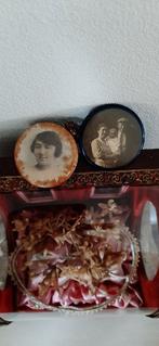 2  OUD  ...   FOTO ... SPIEGELTJES  !!!, Ophalen of Verzenden