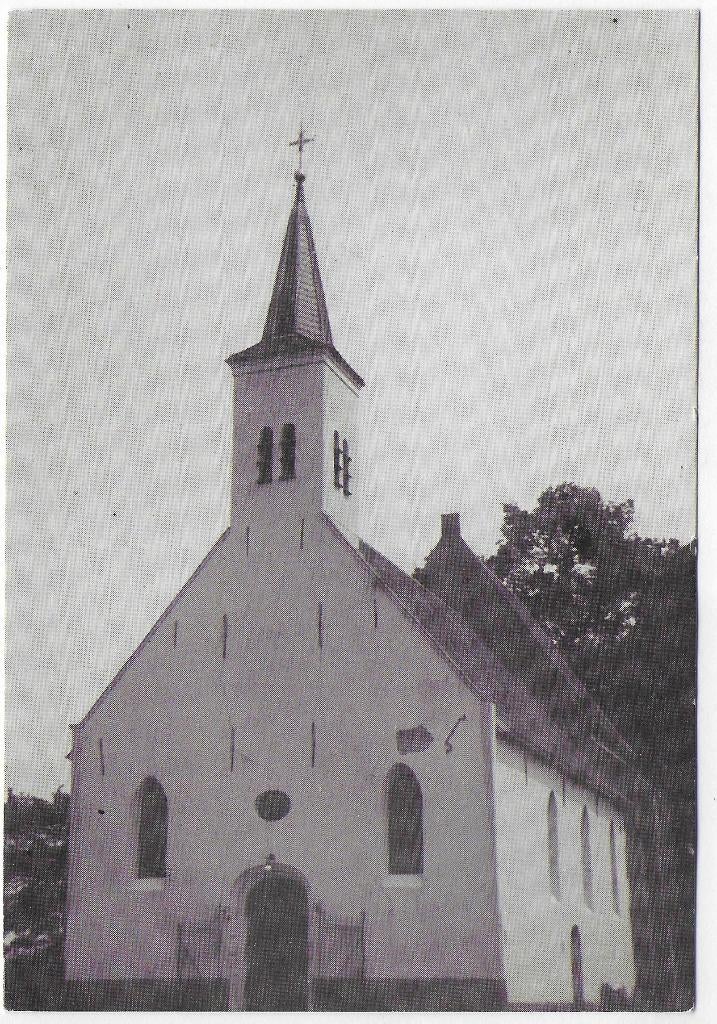 Avezaath Kapel Gelopen Ansichtkaart ( B4369 ), Verzamelen, Ansichtkaarten | Nederland, Ophalen of Verzenden, 1980 tot heden, Gelopen