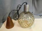 Retro vintage jaren 60 glazen bol hanglamp, Gebruikt, Jaren 60, Ophalen of Verzenden, Glas