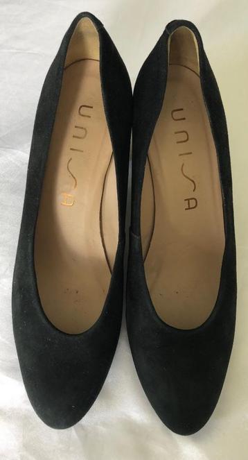 Zeer mooie zwarte Unisa pumps - maat 40 - als nieuw !! beschikbaar voor biedingen