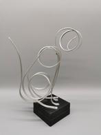 Sculptuur Jan van Wijk 1979  ontwerp gestileerd kat / poes., Verzenden