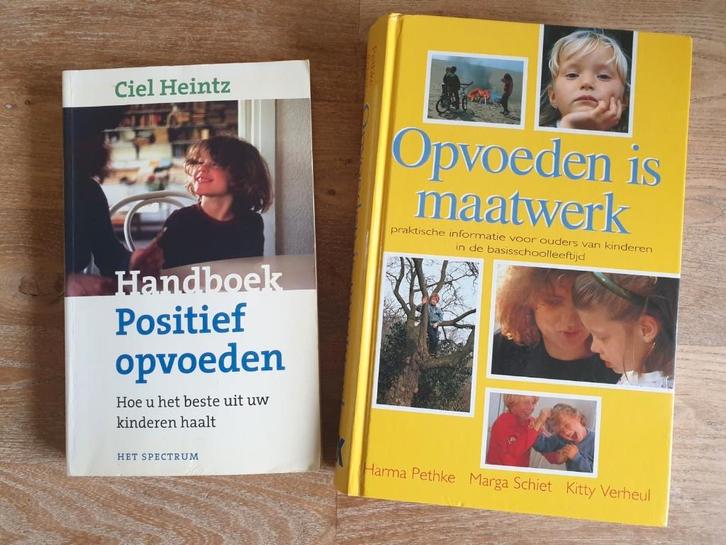 2x praktische BOEKEN over OPVOEDING, Boeken, Zwangerschap en Opvoeding, Gelezen, Opvoeding 6 tot 10 jaar, Ophalen of Verzenden