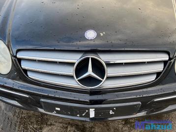 MERCEDES CLK W209 grille 2002-2010 beschikbaar voor biedingen