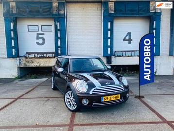 Mini Mini Clubman 1.6 Cooper Chili (Leer+PANO+Cruis+NAVI+Sto beschikbaar voor biedingen