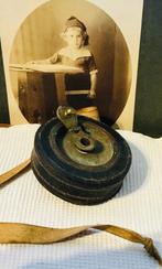brocante meetlint, lederen etui, Antiek en Kunst, Verzenden
