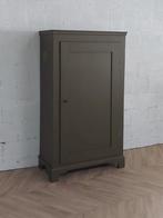 Landelijke klassieke kast, eendeurskast, legkast, Antiek en Kunst, Ophalen of Verzenden