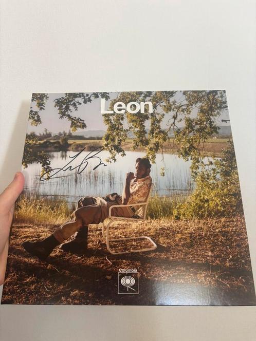 SIGNED  - Leon Bridges - Leon - vinyl lp, Cd's en Dvd's, Vinyl | Rock, Zo goed als nieuw, Poprock, Ophalen of Verzenden