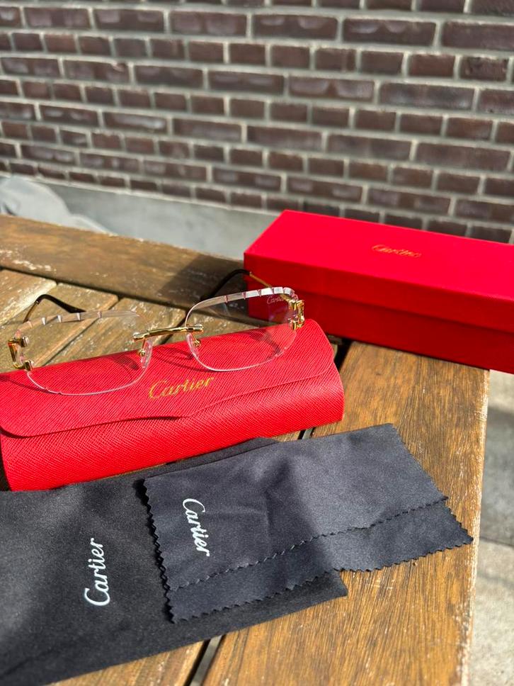 Cartier bril, Sieraden, Tassen en Uiterlijk, Zonnebrillen en Brillen | Heren, Nieuw, Bril, Overige merken, Overige kleuren, Ophalen of Verzenden