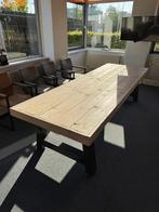 Steigerhouten eettafel - zwart ijzeren onderstel, 100 tot 150 cm, 200 cm of meer, Zo goed als nieuw, Vijf personen of meer