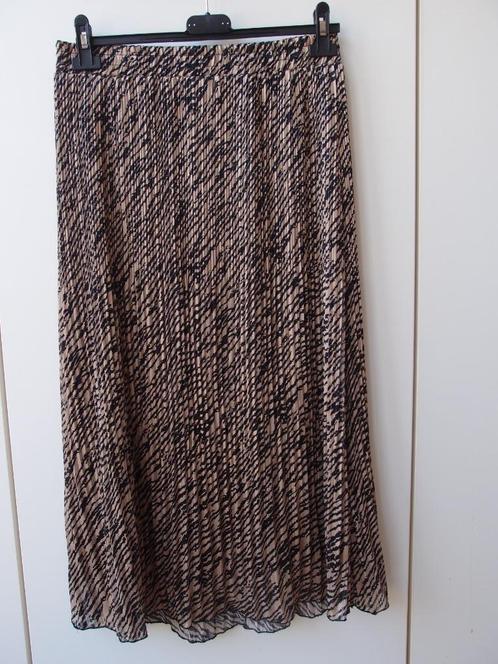 Mooie gevoerde Cotton Club dames rok met gouden glitter L 40, Kleding | Dames, Rokken, Zo goed als nieuw, Maat 38/40 (M), Overige kleuren