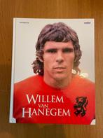 VI boek Willem van Hanegem, Boeken, Balsport, Ophalen of Verzenden, Hugo Borst e.a., Zo goed als nieuw