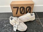 YEEZY BOOST 700 ANALOG, Kleding | Heren, Schoenen, Ophalen, Wit, Nieuw, Sneakers of Gympen