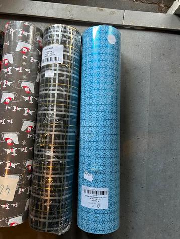 Cadeaupapier rollen 50cm/100m beschikbaar voor biedingen