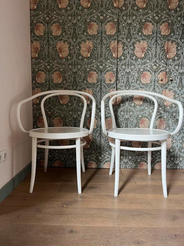 2 Vintage Thonet stoelen – Model No. 204/ Vienna – Wit, Huis en Inrichting, Stoelen, Zo goed als nieuw, Hout, Bruin, Ophalen