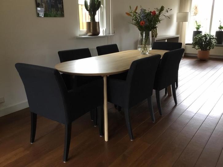 Eetkamerstoelen zwart-stof, Huis en Inrichting, Complete eetkamers, Gebruikt, 6 tot 8 stoelen, Ophalen