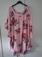 Benetton roze strandjurk met bloemenprint One Size, Kleding | Dames, Ophalen, Benetton, Zo goed als nieuw, Roze
