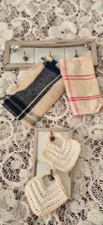Vintage Poppenhuis Handdoekrekje met Accessoires, Verzamelen, Poppenhuizen en Toebehoren, Ophalen of Verzenden, Gebruikt, Poppenhuis