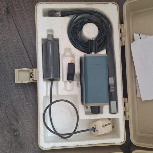 TEKTRONIX current probe Type 134, Doe-het-zelf en Verbouw, Meetapparatuur, Gebruikt, Elektriciteit, Ophalen of Verzenden