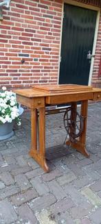 sidetable , sitetable , brocante , naaimachine, Antiek en Kunst, Curiosa en Brocante, Ophalen